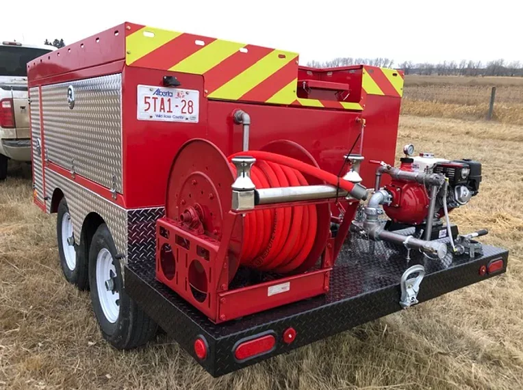 600-Gallon Tandem Trailer